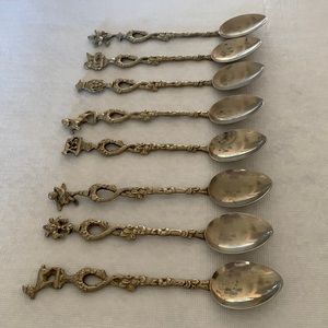 Set of 8 Montagnani Italian Spoons